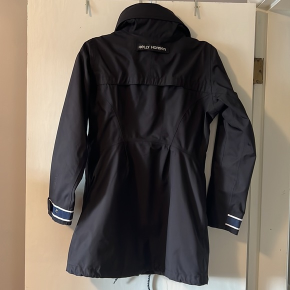 Helly Hansen rain coat - Picture 7 of 8